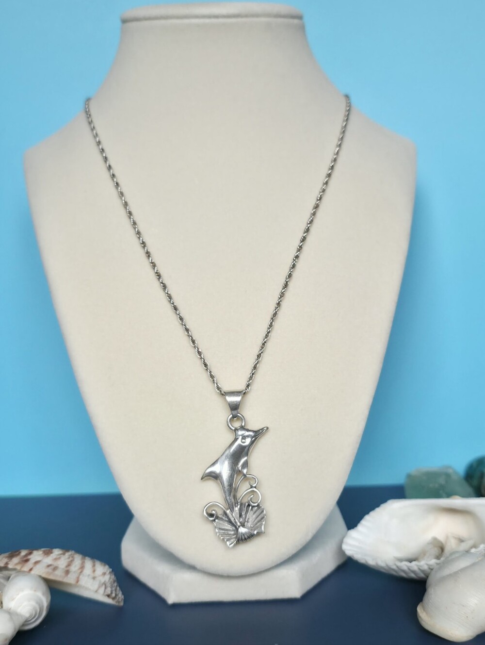 Dolphin Pendant (950)